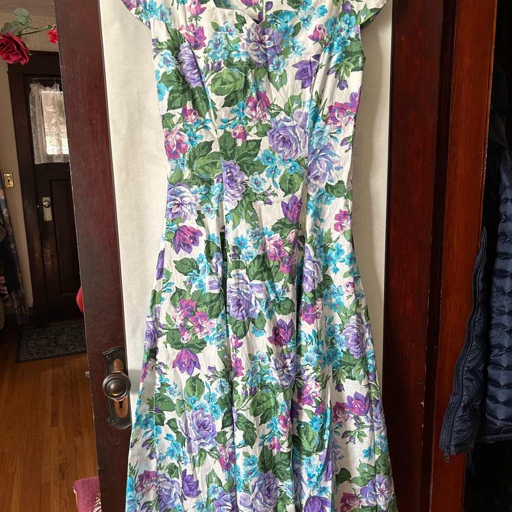 New with tag Perry Originals 100% Cotton Floral Dress, Sz Small